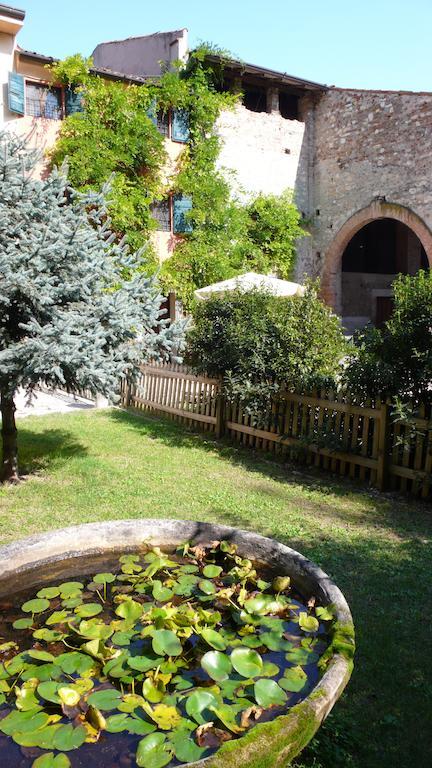 Agriturismo Corte Pellegrini San Martino Buon Albergo Exterior photo